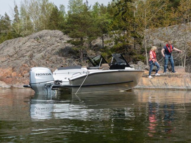 Farndon Marina are proud to announce that we are a Silver Boats dealer
