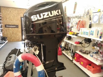 Suzuki DF150A neuf à vendre