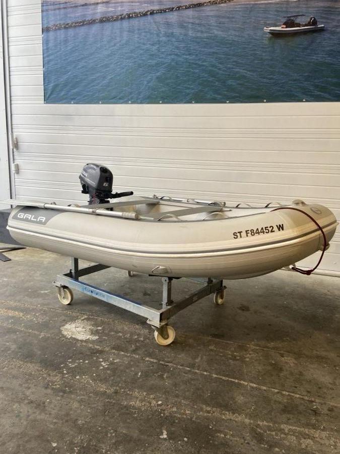 Gala Boats A270D used