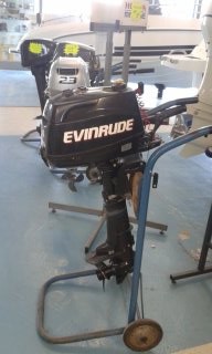 achat moteur Evinrude 4cv NAVYCAP INTERNATIONAL