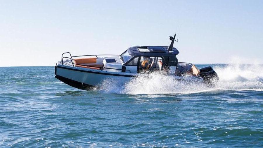XO Boats DFNDR 9 à vendre par 