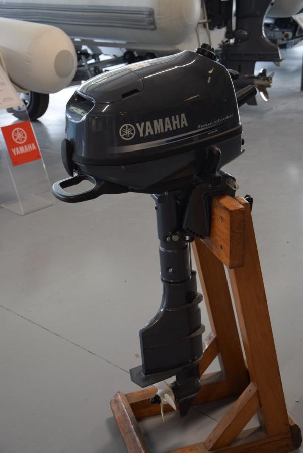 Yamaha 5cv à vendre par 